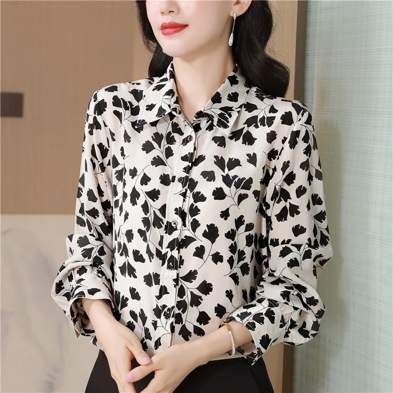 Satin Vintage Women\'s Shirts Spring/summer Prints Blouses Loose Long Sleeves Women Tops Fashion Clothing 2024 Korean