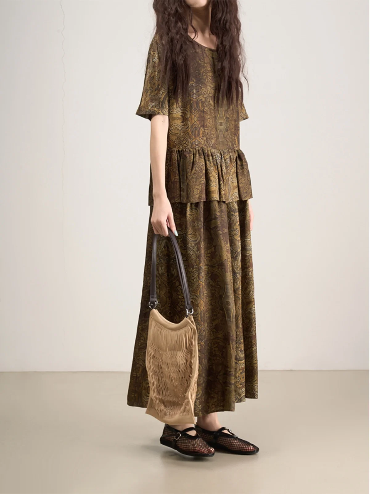 

Художественное длинное свободное платье LANVIVIER с принтом «Дунхуань» и подолом, весна-осень, цвет медный аммиак...