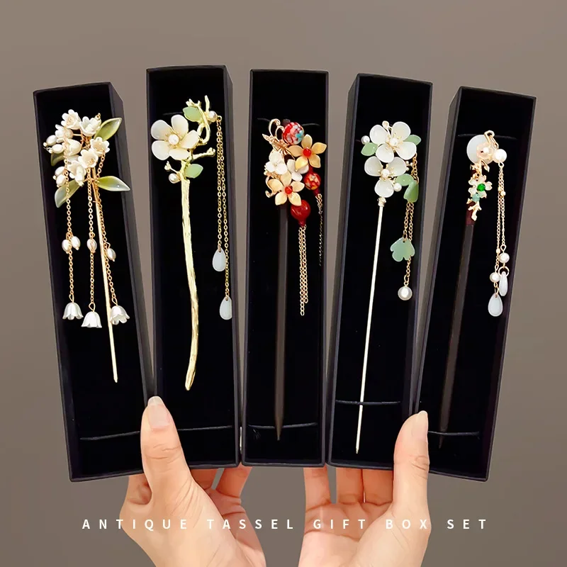 Vintage Chinese Wood Hair Sticks for Women Handmade Luxury Flower Hairpins Hair Chopsticks Wedding Party Head Jewelry Accessory