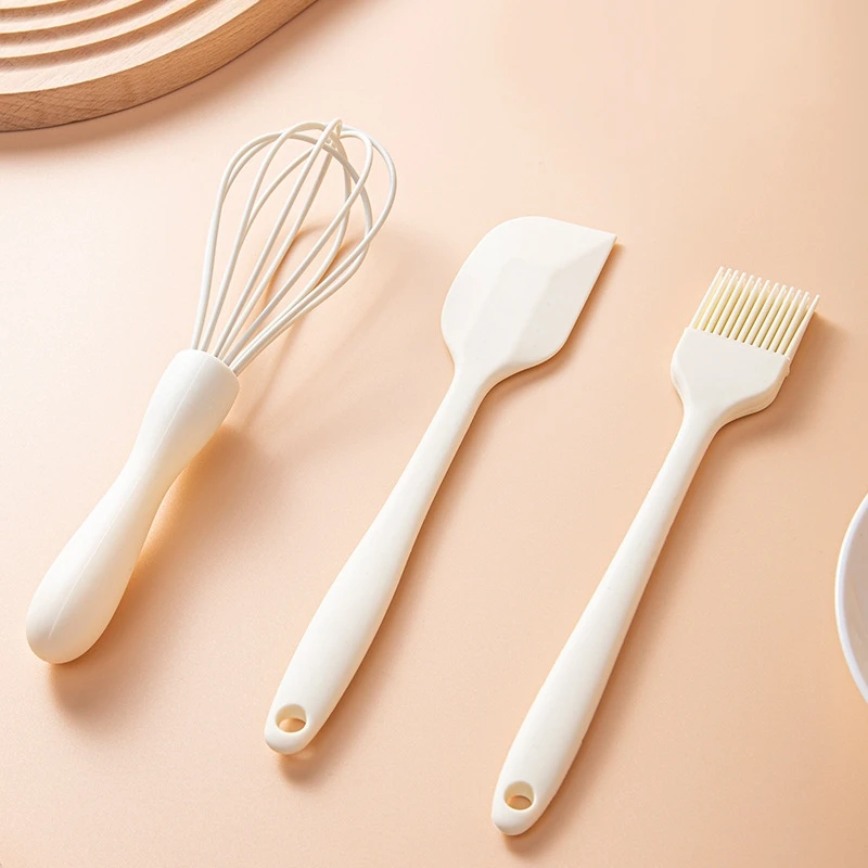 3PCS/SET Kitchens Accessories Silicone Baking Set Cake Butter Spatula Scraper Kitchen Supplies Egg Beater BBQ Oil Brush Bakeware