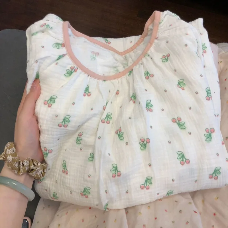 Summer Bubble Wrinkled Cloth Short-sleeved Nightdress Women's New Round Neck Loose Large Size Sweet and Cute Cartoon Loungewear