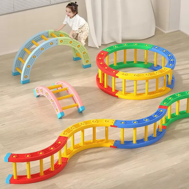 Quarter Circle Balance Board for Kids Indoor Climbing Toy Sensory Integration Training Equipment Kindergarten Self Balancing