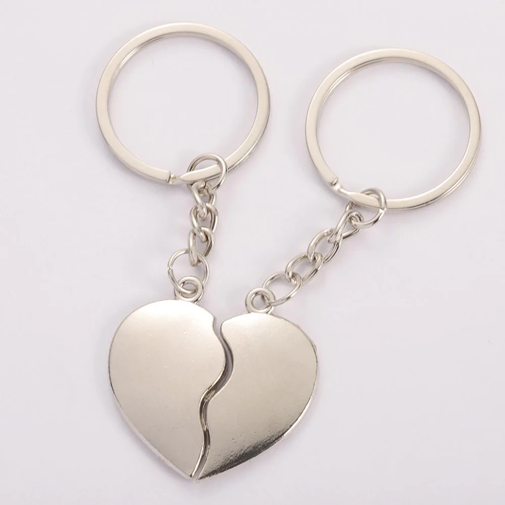 1 Pair of Splice Heart Pendant Couple Keychains Key Accessories for DIY Birthday Souvenirs Valentine's Day Gifts Jewelry Making