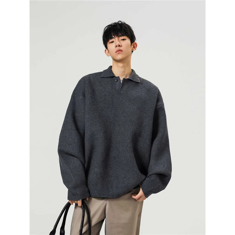 سترة بولو أمريكية الطراز سميكة رياضية للجنسين للخريف والشتاء فضفاضة للأزواج ملابس محبوكة عادية مريحة برقبة مستديرة