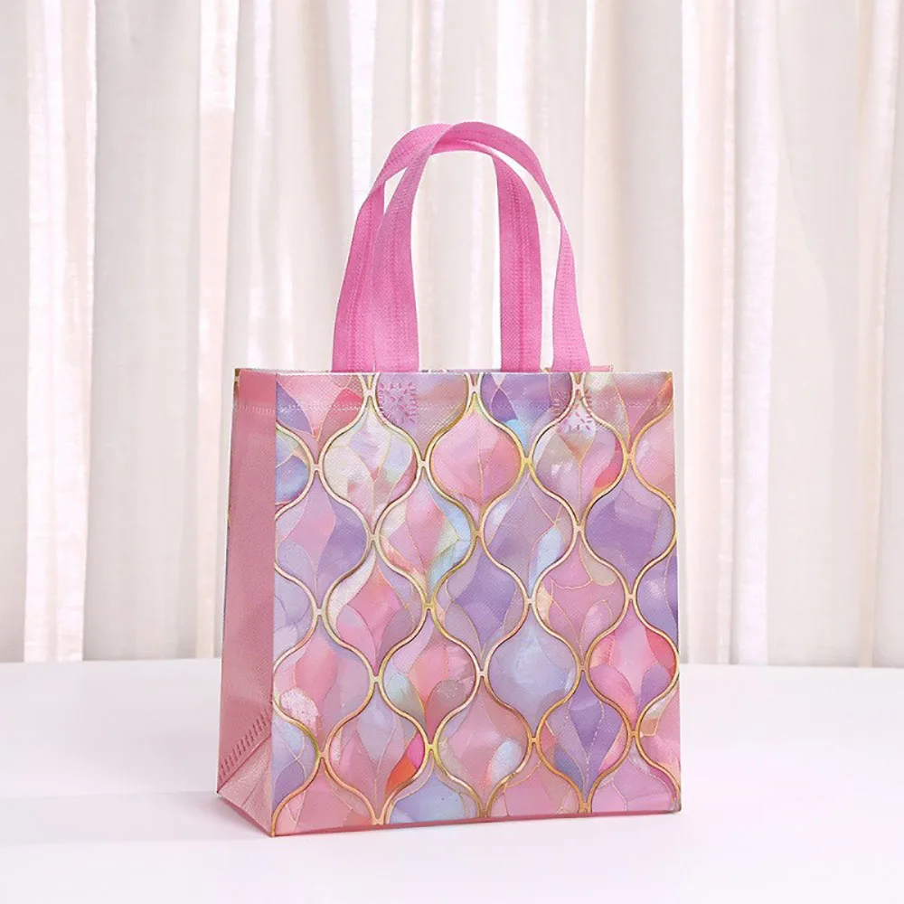 عيد الميلاد كاندي التعبئة والتغليف احتفالي الكرتون سانتا حقيبة لطيف عيد الميلاد حمل غير المنسوجة شنطة هدايا عيد الميلاد لقضاء عطلة السنة الجديدة