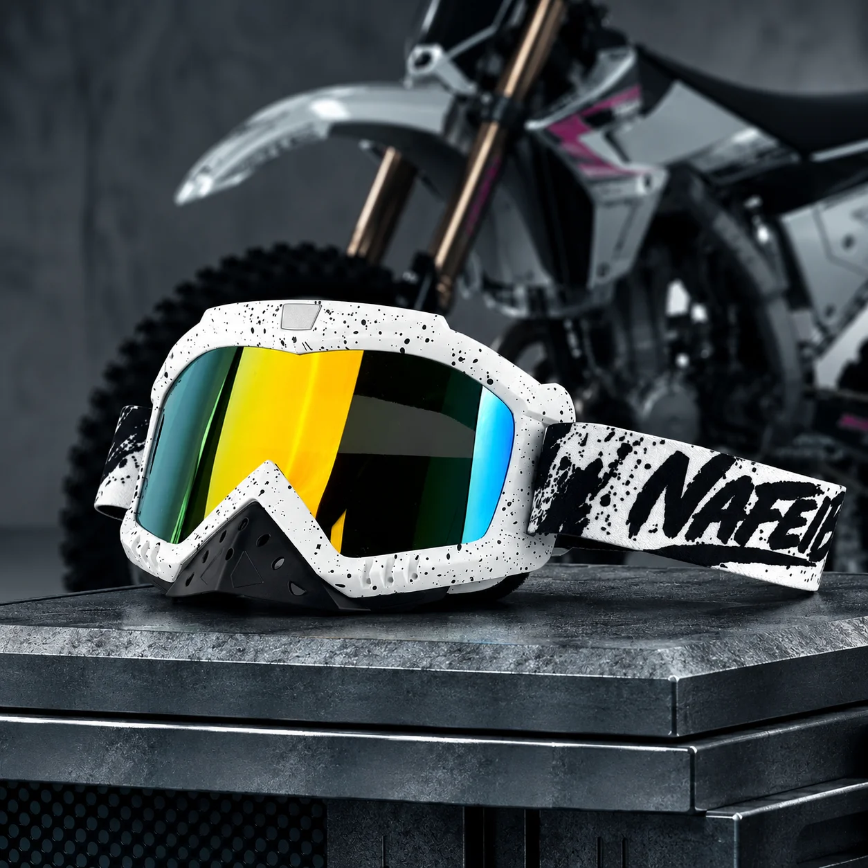 Motocross Goggles with Nose Guard for Men Women, Wide View Dirt Bike ATV Off-Road Motorcycle Racing Goggles with Adjustable Strap