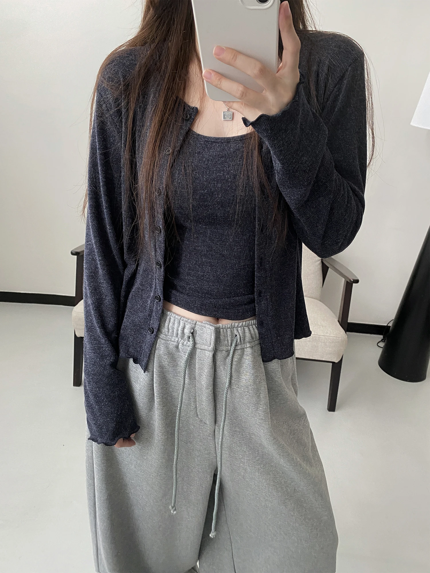 Sunyeo Women's Card… - image