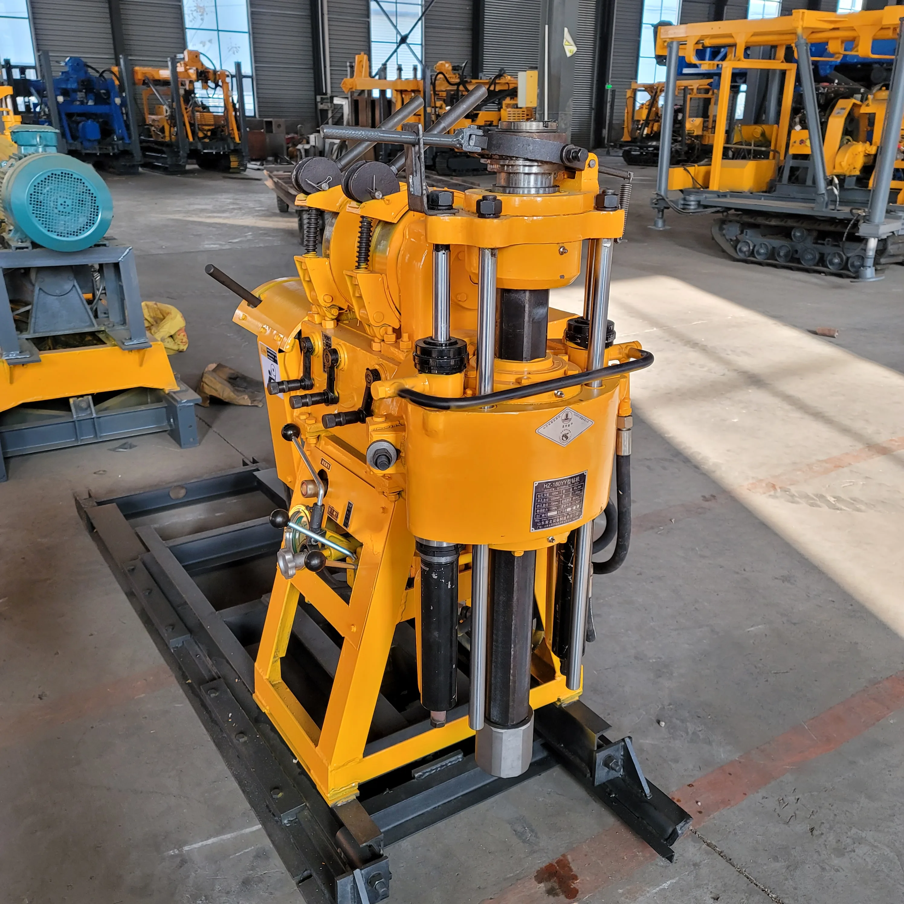 Customized Mining Drilling max.200m deep drilling rig Water Well geological drilling machine