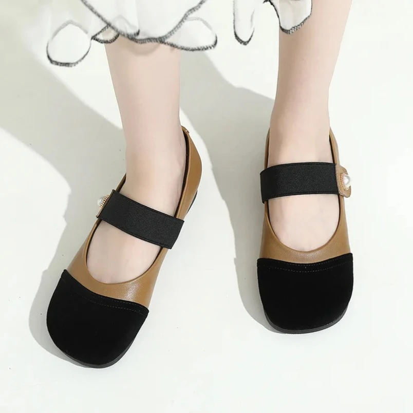 

Туфли для мам из натуральной кожи на мягкой подошве. Летние туфли на плоской подошве. Мэри Джейн. Большой размер. Удобная женская обувь на резинке.