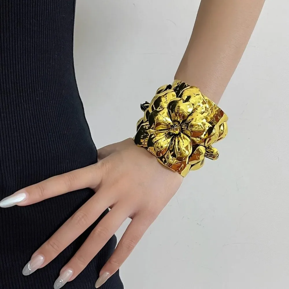 واسعة مفتوحة مبالغ فيها زهرة الإسورة سوار غير النظامية المعادن زهرة سوار هندسي الرجعية المرأة المعصم مجوهرات مأدبة #3