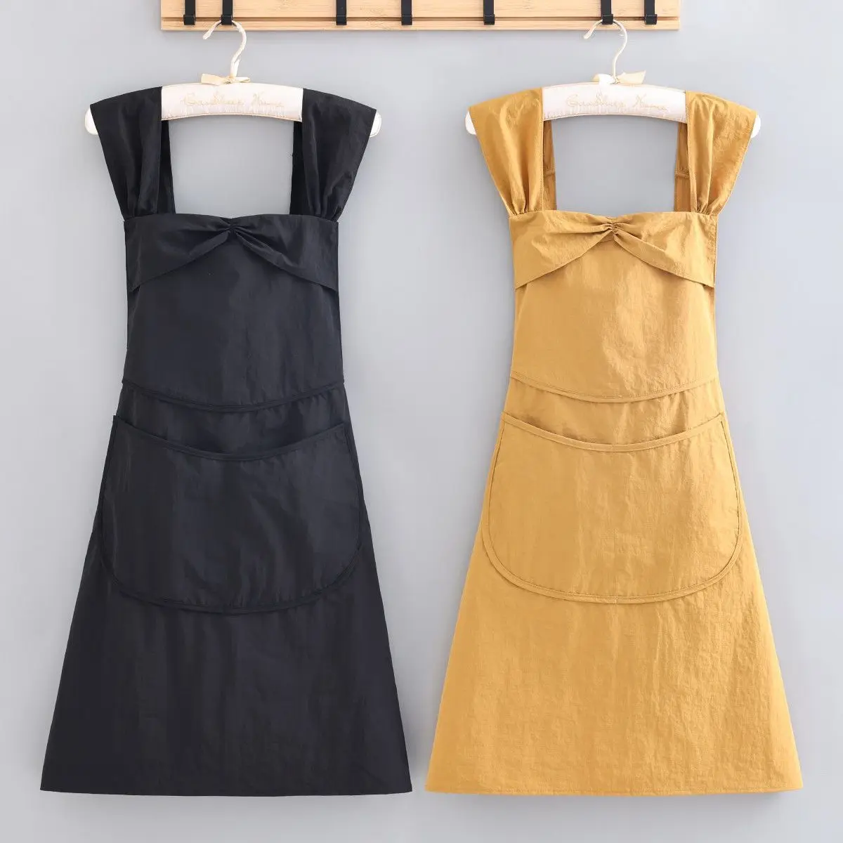 Fashion Princess Splash Print Aprons, Waterproof Oil-Proof Kitchen Work Aprons for Cooking, Catering, Milk Tea Shop