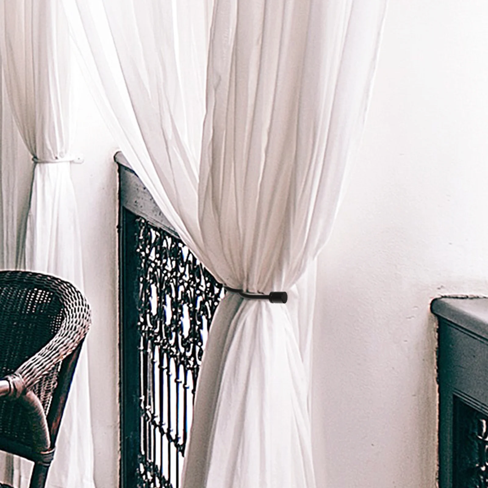 

2Sets U Shape Curtain Wall Hooks Tieback Holdbacks Decorative Metal Curtain Holders Indoor Drapery Pullbacks Classic Style