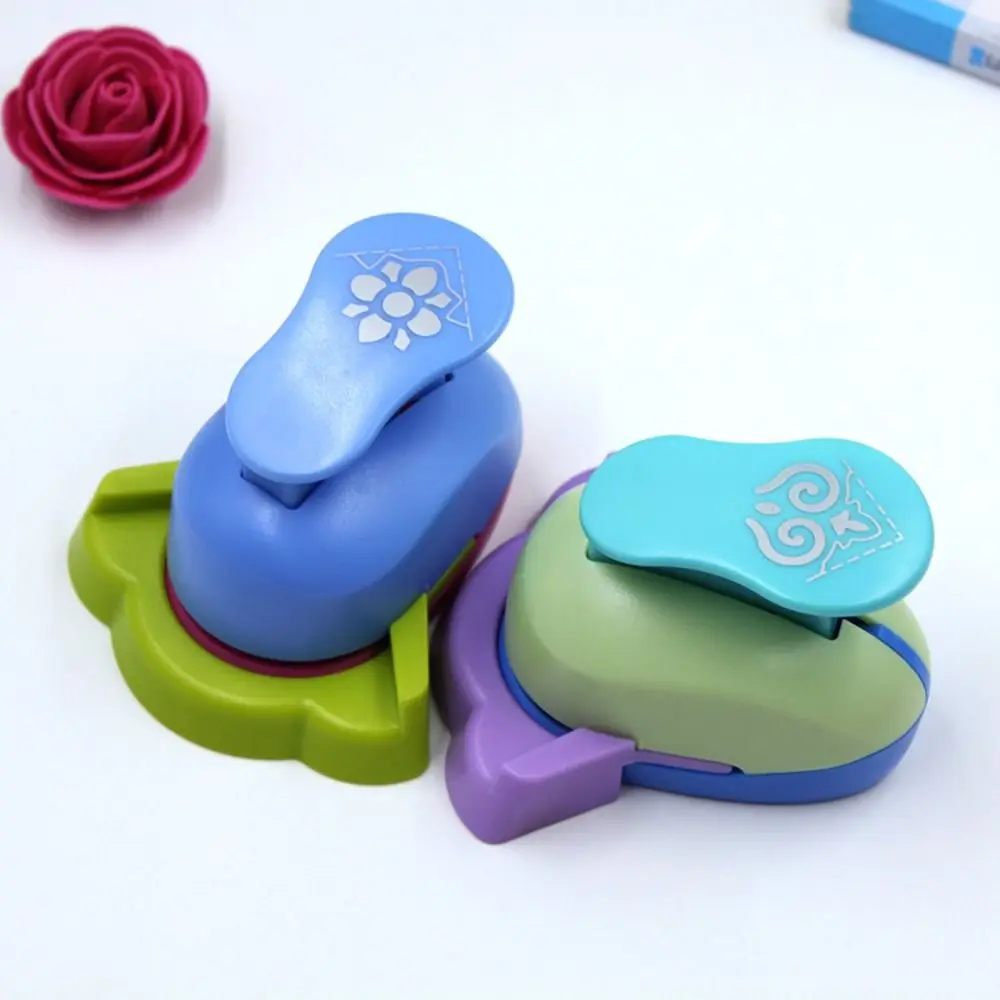 Hollow Pattern Right-angle Embosser Creative DIY Scrapbook Handmade Corner Embossing Machine Crafts Tool School Office