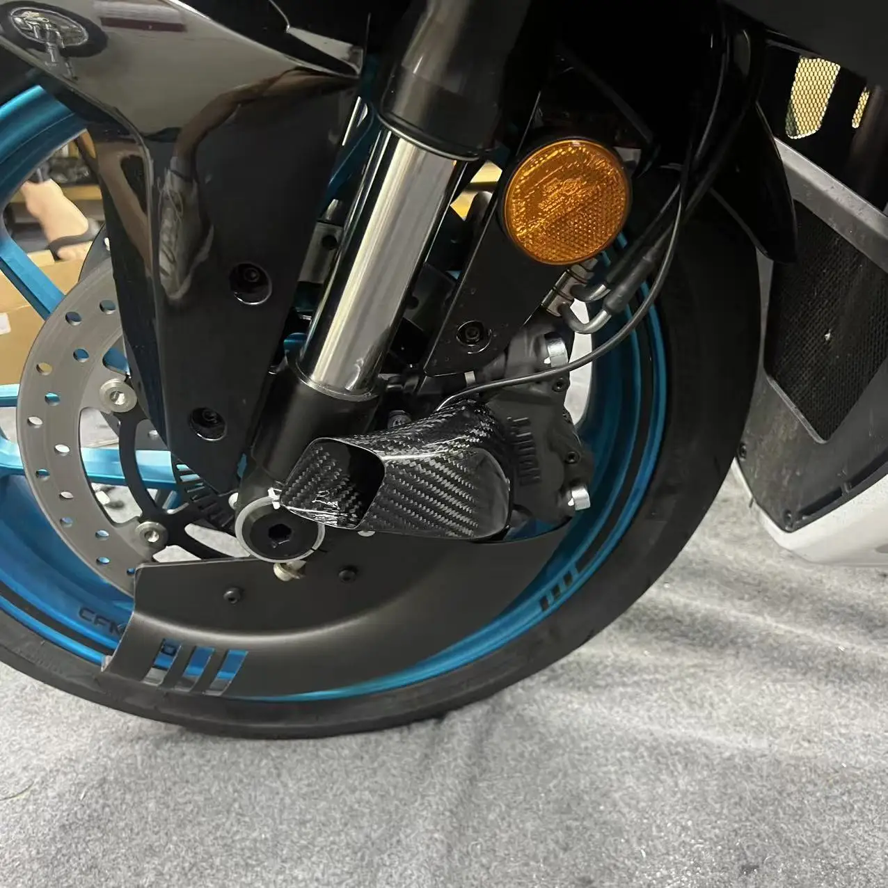 For CFMOTO 675SR/675NK  motorcycle accessories front caliper radiator cover air duct brake cooling installation