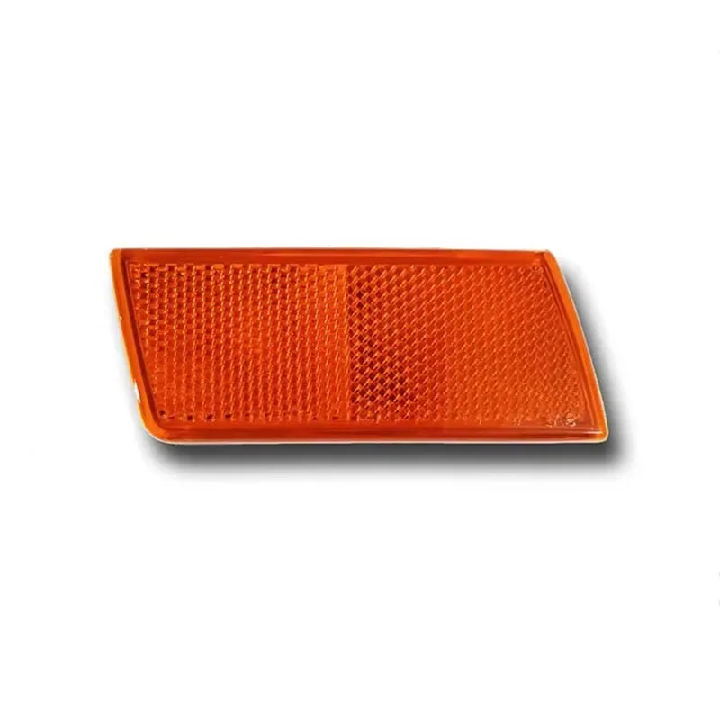 

New Genuine 1 PCS Side Marker Light Reflector Left Side 04805861AA,Right Side 04805860AA For Chrysler 300C