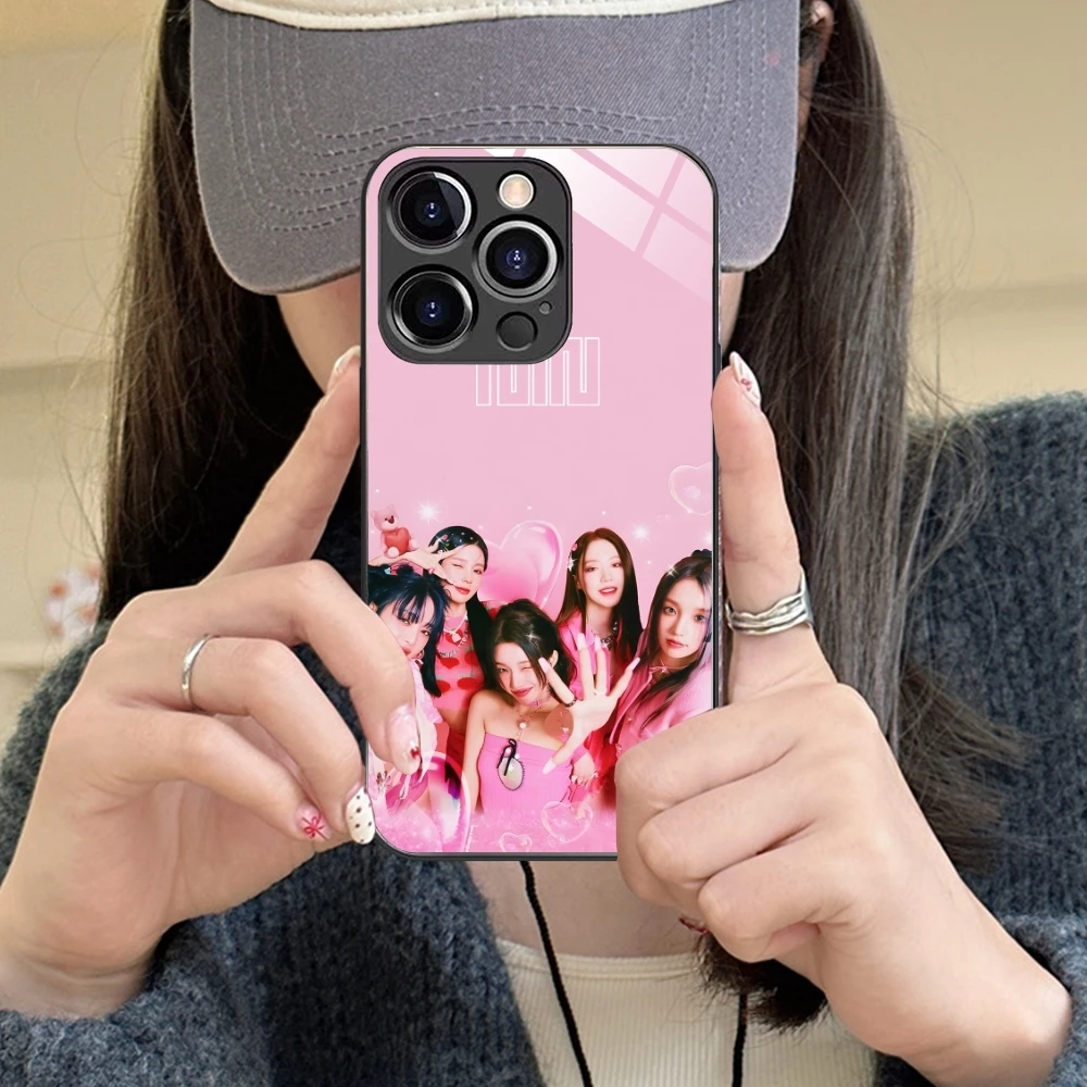 KPOP Gidle Painting Mobile Cell Phone Case for iPhone 15 14 13 12 11 X XR XS 8 Pro Max Plus Mini PC Glass Phone Cover Shell