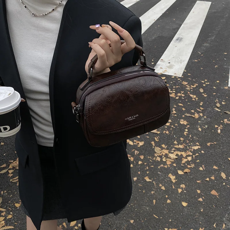 

Новинка 2023 года, круглая женская сумка из мягкой кожи, компактная сумка через плечо, универсальная круглая сумка, шикарная и миниатюрная