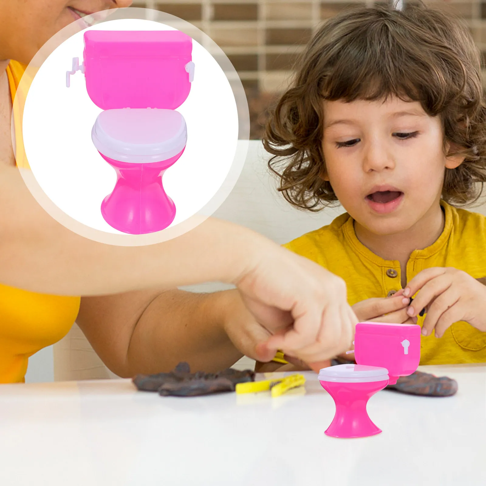 

2Pcs Mini Toilet Seats Creative Kids Pretend Play Simulation Mini House Furniture Educational Interactive Playthings