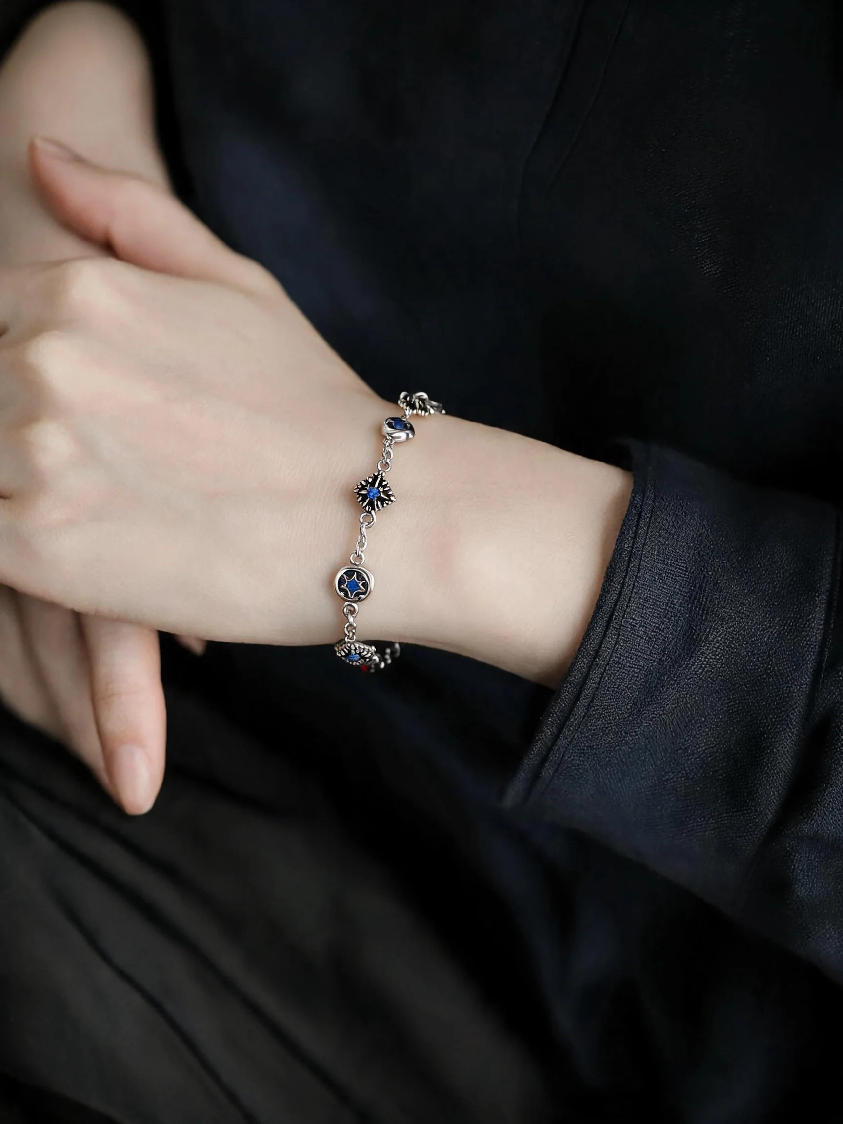 Sweet and Cool Style Eight-Pointed Star Blue Zircon Bracelet for Women, Ins-Style Light Luxury, High-End Feel, Trendy Niche, Exquisite Hand Jewelry