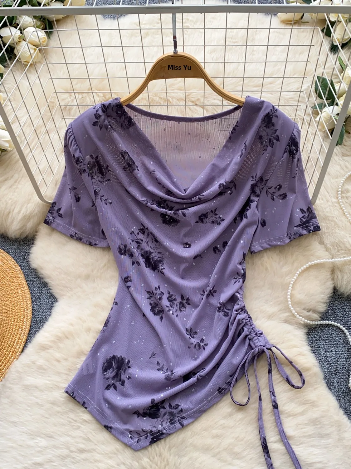 

Slim Fit Floral Print Shirt Women's Short Sleeve V-Neck Pleated Waist-Cinching Korean Style Commute Fashion Top