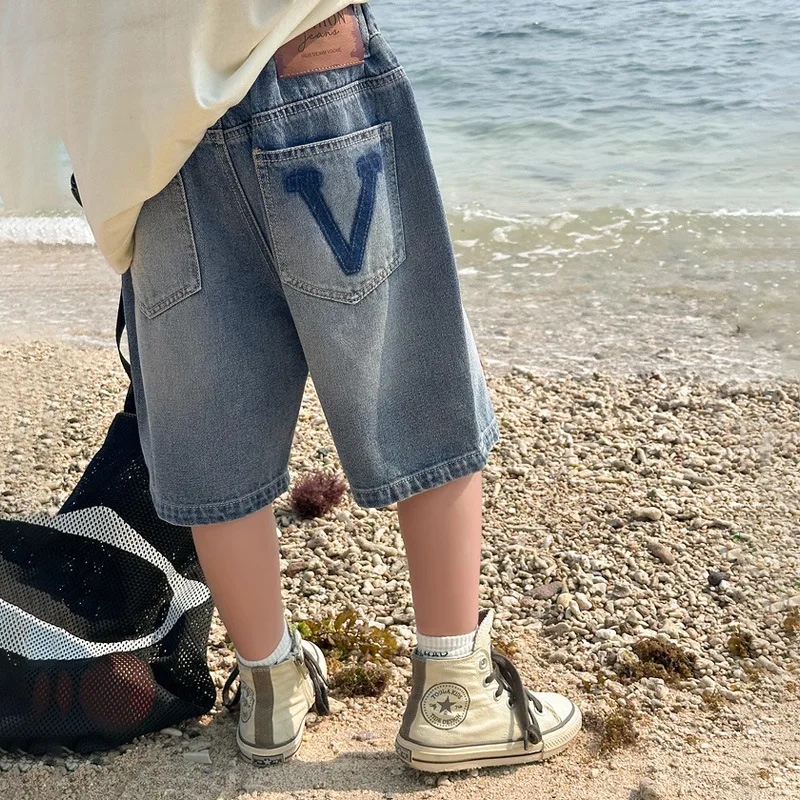 موضة الدنيم السراويل للبنين المراهقين الاطفال مرونة الخصر البضائع جان سراويل قصيرة إلكتروني التطريز للأطفال سن 5-14Y