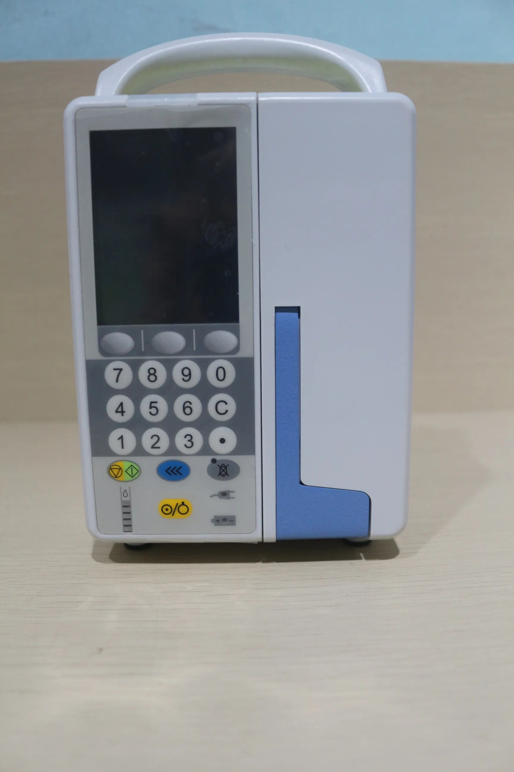 LTSI01 Infusion Pump Hospital medical 3.2 Inches high definition-color display