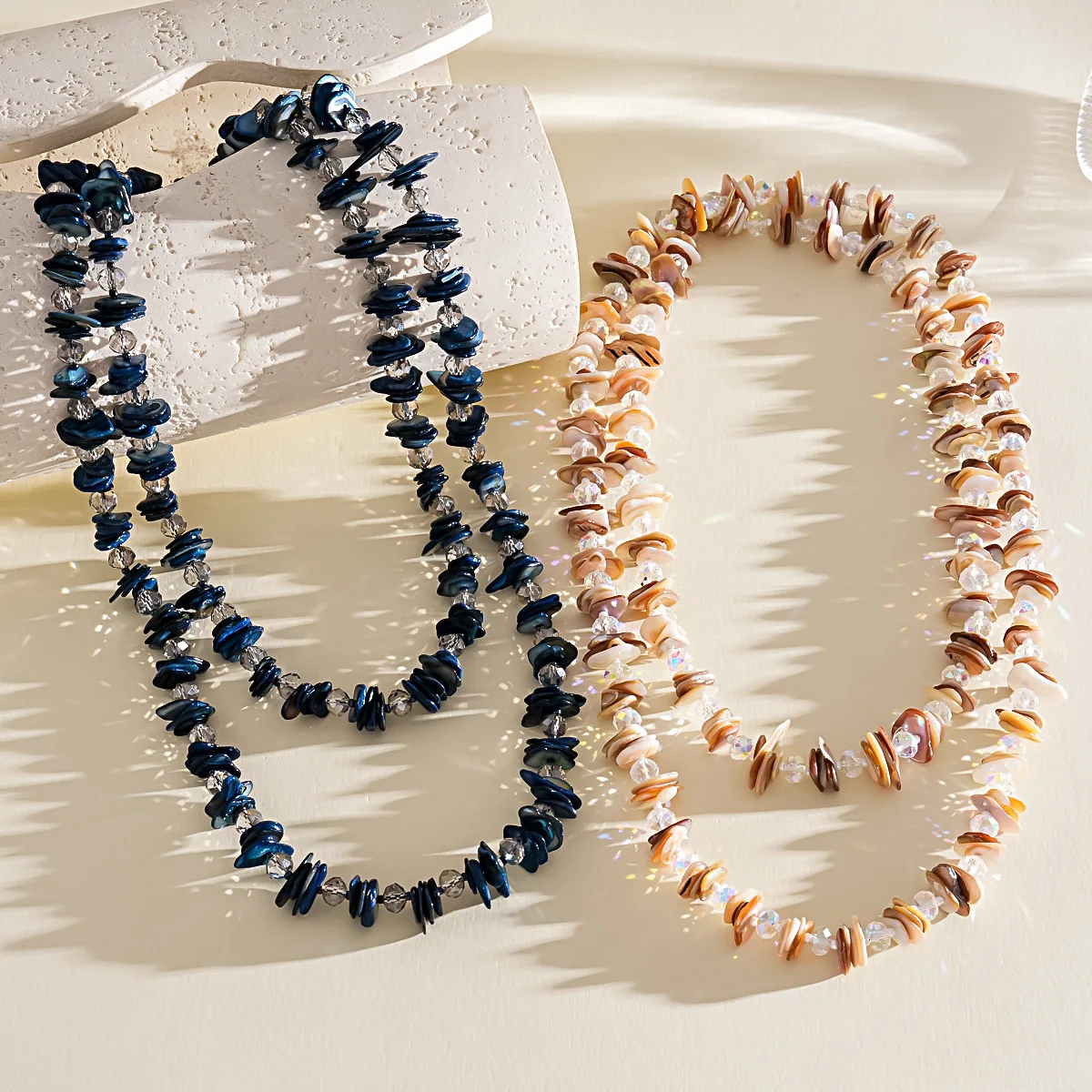 Bohemian Natural Shell Chips Necklace Cute Crystal Beaded Long Necklace Women's Handmade Jewelry Perfect for Daily Wear C+