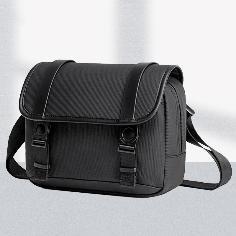 

Leisure Men's Shoulder Bag Large Capacity Vintage Messenger Bag Trendy New Waterproof Slanting Bag
