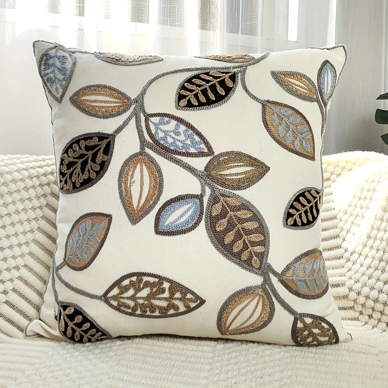 Boho Leaf Throw Pillow Cover Vintage Botanical Floral Decorative Cushion Case for Luxury Modern Home Decor Gift