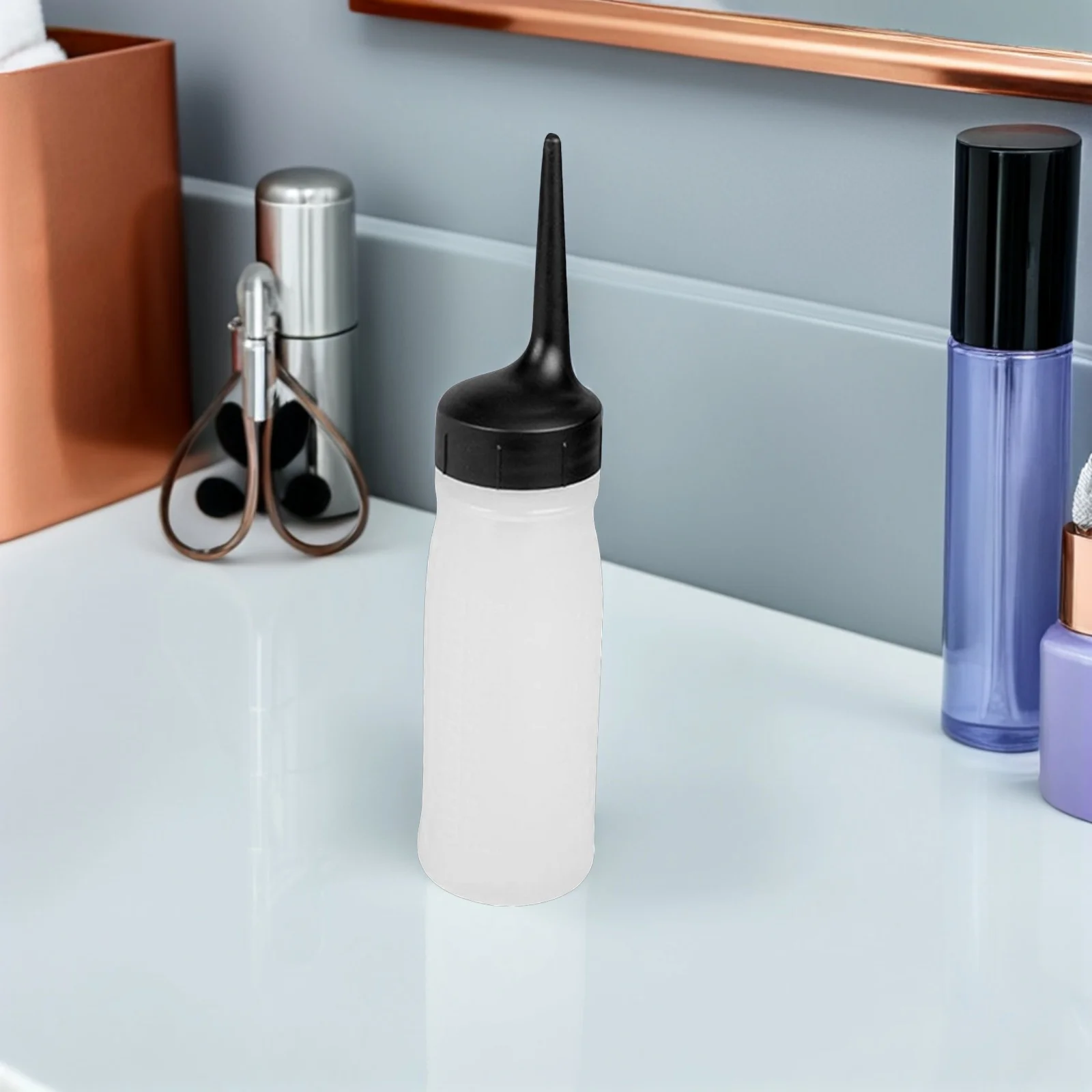 

3pcs Hair Color Applicator Bottles Empty Squeeze Bottle Graduated Scale Fine Tip For Salon Spa Barber Dyeing Styling Measuring