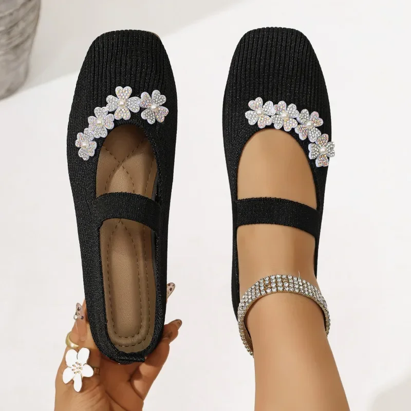 Best-selling Classic Black-colored Diamond-studded Women's Shoes with Soft and Comfortable Soles, Square-toed Flat Shoes