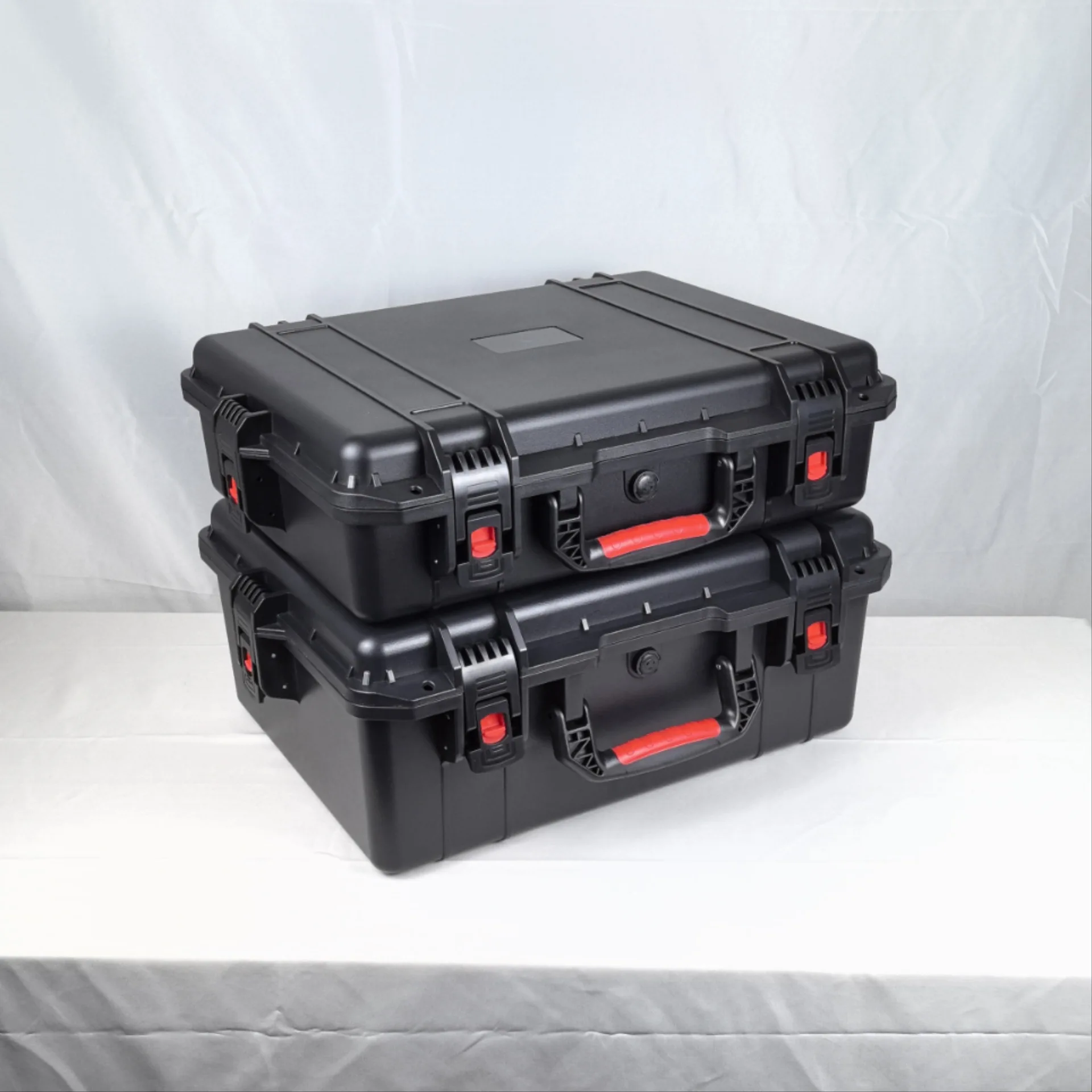 Protective box Multifunctional equipment Equipment Transport box Portable tool box