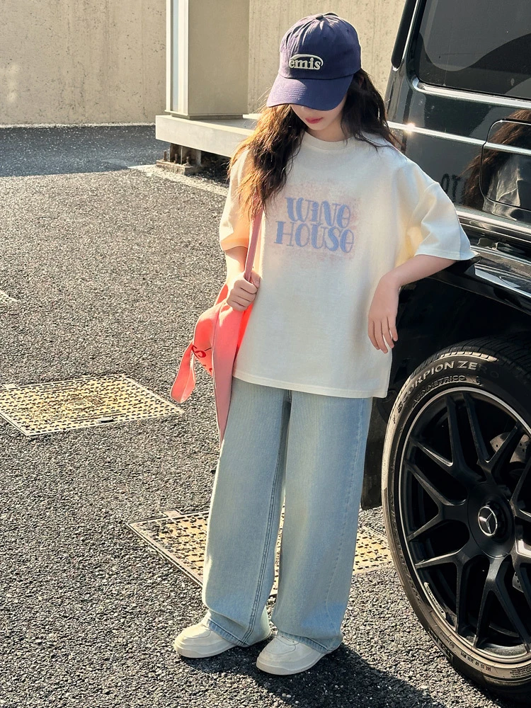 

Girls' short-sleeve trendy clothingTJeans suit2026New summer style for older children: casual, fashionable, loose, comfortable,