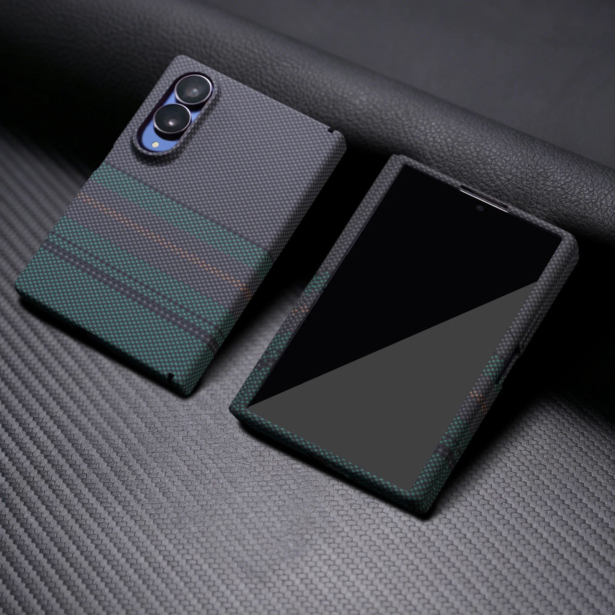 Hartschalenhülle aus Carbonfaser mit mittlerem Scharnier und MagSafe-Schutz für Samsung Galaxy Z Fold 8 Ultra, kompatibel mit Z Fold 8, 7, 6, 5