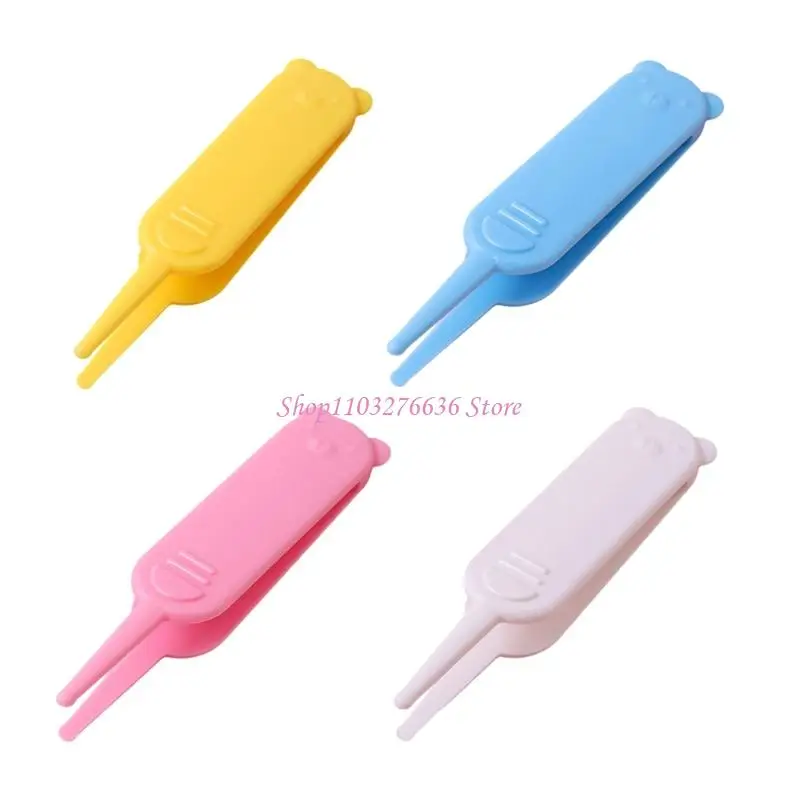 

R6FD Baby Nose Care Booger Clip With Safety Rounded Tip Hygienic Lovely Cartoon Design For Newborns Infants