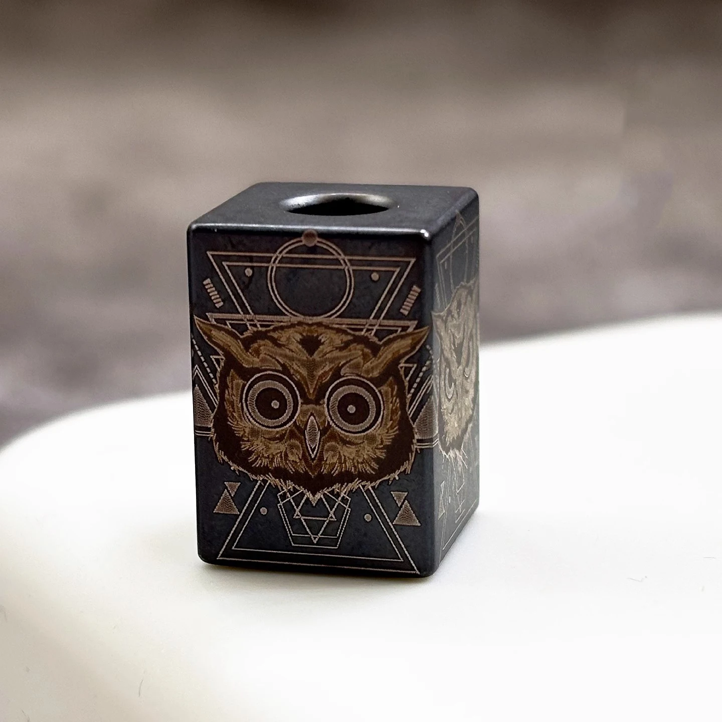 

Нож из титанового сплава, ремешок из бисера, подвеска на конце из паракорда, EDC, подвеска на молнии «сделай сам»