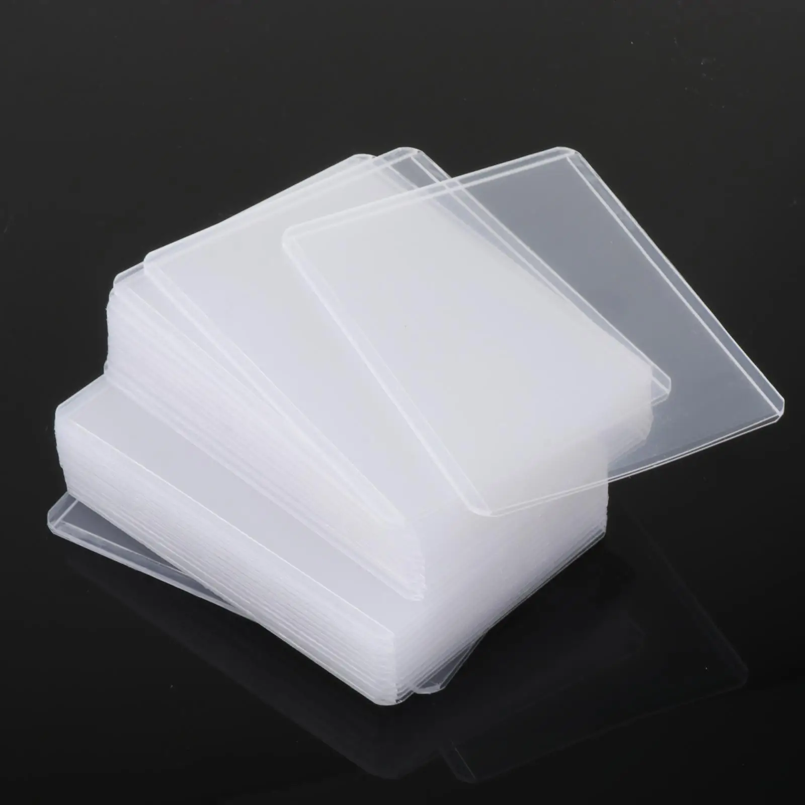 

25 Pieces Clear Card Sleeves Card Holder for Golf Hockey Cards Hobbyists