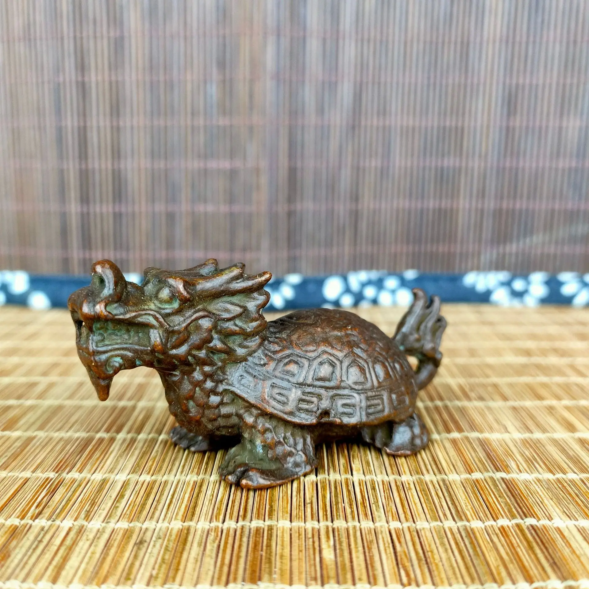 

Sculpture animal statues do old copper dragon gives birth to nine sons retro solid porch hand handle piece tea pet dragon turtle
