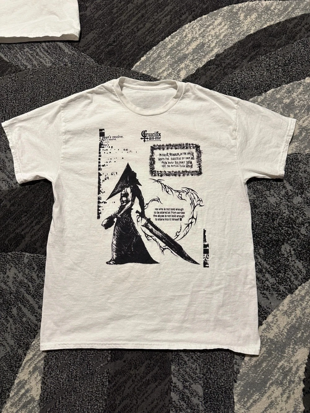 Danqi Yoyo Vintage Silent Hill Tee Retro Gamer T-Shirt Classic Horror Game Clothing Graphic Short Sleeve Shirt Unisex Men