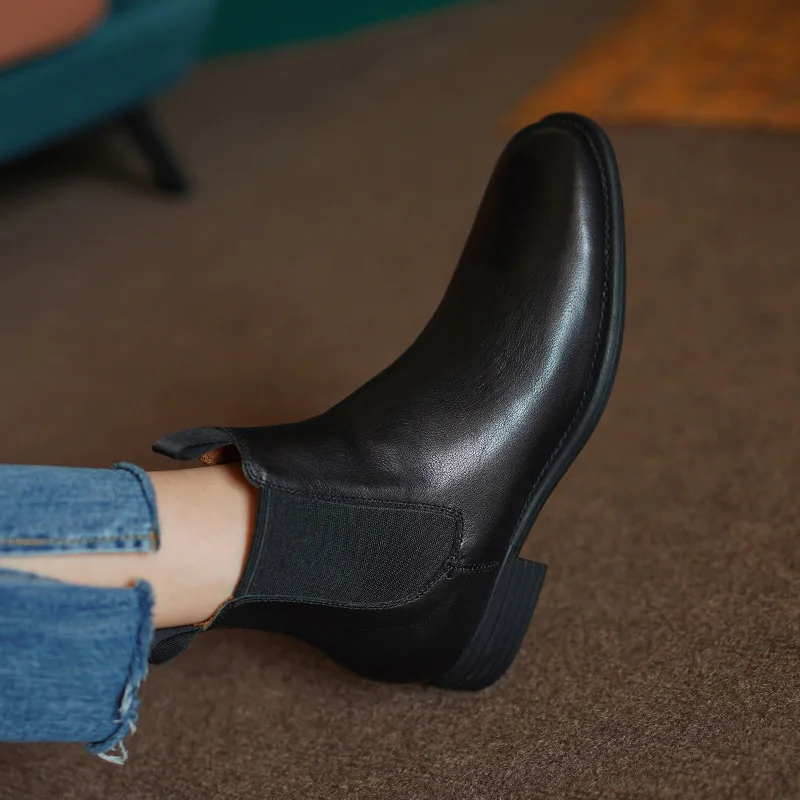 

Women Boots Retro Style Winter Shoes Woman Round Toe Horsehide Chelsea Boots Slip On Spring Autumn Ankle Boots Low Heel