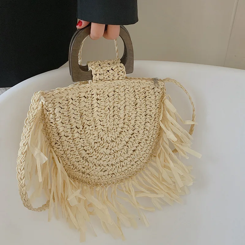 Fashion Straw Woven Shoulder Messenger Bags Women\'s Saddle Designer Luxury Crossbody Bag Summer Beach Female Tassel Handbag