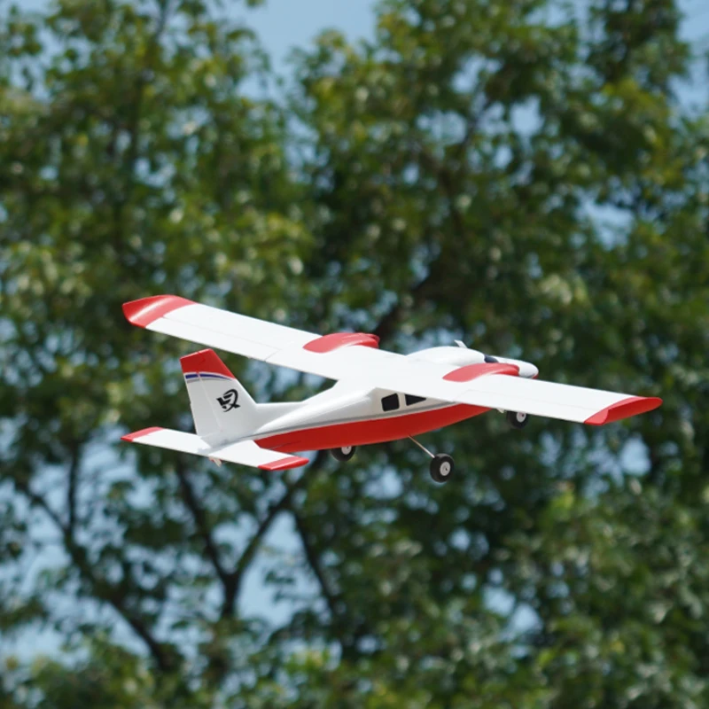 Xfly 850mm P68 PNP RC ダブルエンジン プロペラ トレーニングマシンモデル 屋外組み立て式フォーム リモコン 大人向けおもちゃ