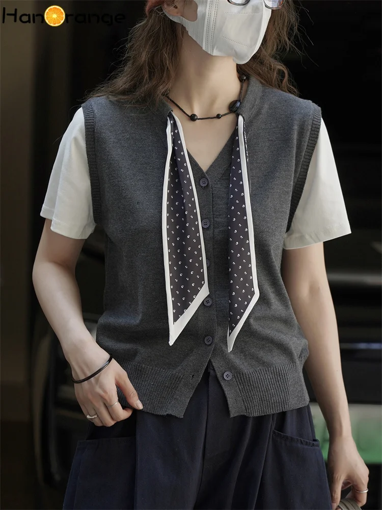 HanOrange 2025 Autumn Age Reduction Silk Scarf Knitted T-shirt Women Fake Two Short Sleeved Top Off White/Dark Gray/Coffee