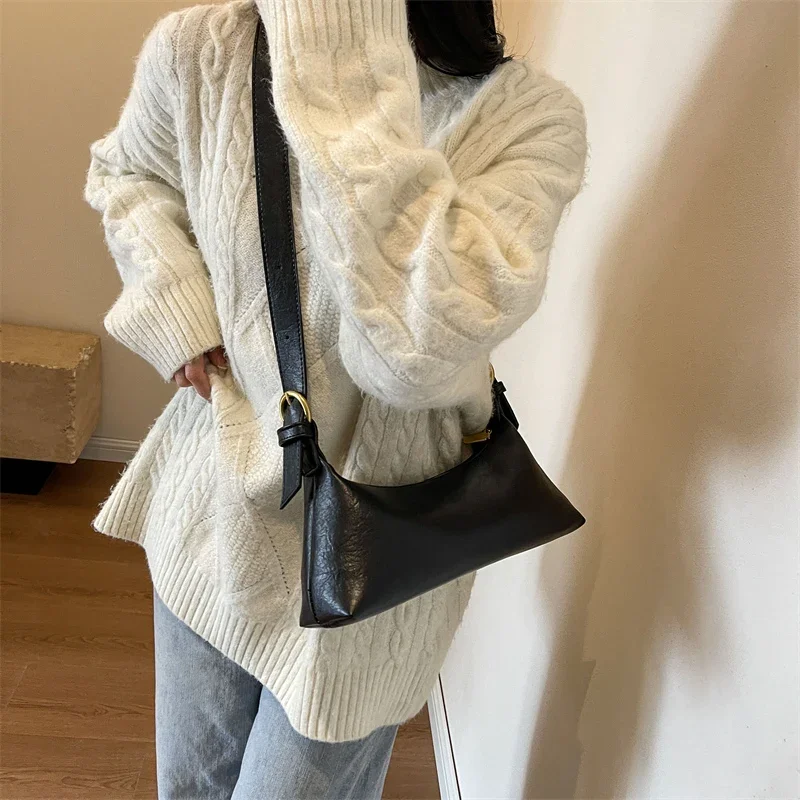 LEFTSIDE Design Small PU Leahter Underarm Bags for Women 2023 Winter Fashion Designer Females Shoulder Bag Handbags and Purses