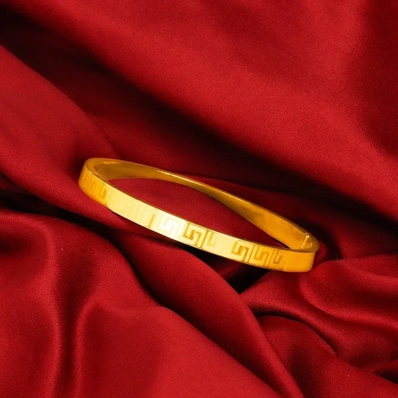 

High-end 9999 real gold 24K yellow gold Wanfu Jin'an Great Wall Pattern Buckle Bracelet