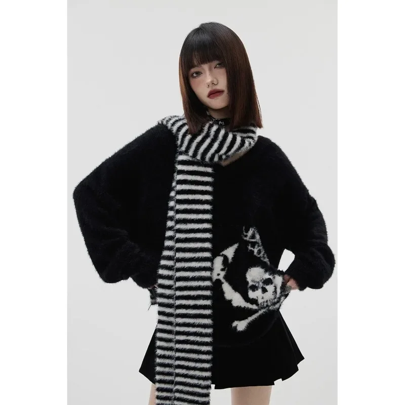 V-neck Black Gothic Sweater Streetwear Retro Punk Skeleton Loose Women Spring Summer Y2k Grunge Vintage Loose Pullovers Jumpers