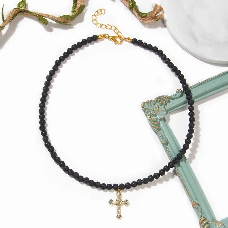 Schwarze vulkanische Lava Kreuz Anhänger Halskette 4mm kleine Naturstein Edelstein Charme Halskette Gebet Heilung Schmuck Geschenk für Frauen Männer