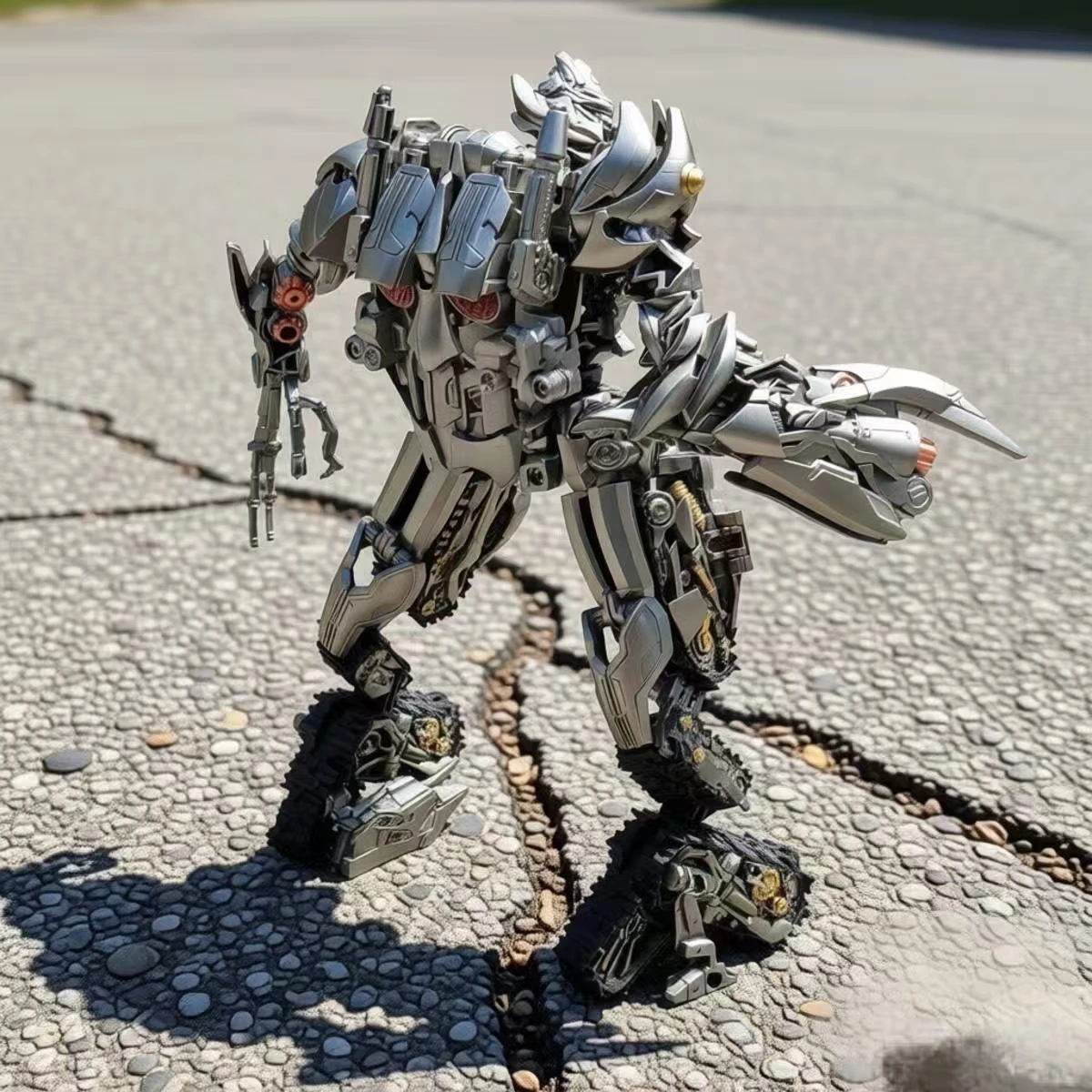 متوفر الآن: لعبة ترانسفورمرز 8807 مطلية بدقة مع مصباح، نموذج ميجاترون من الإصدار السينمائي، روبوت كبير أصلي، مجسم شخصية متحركة، هدية