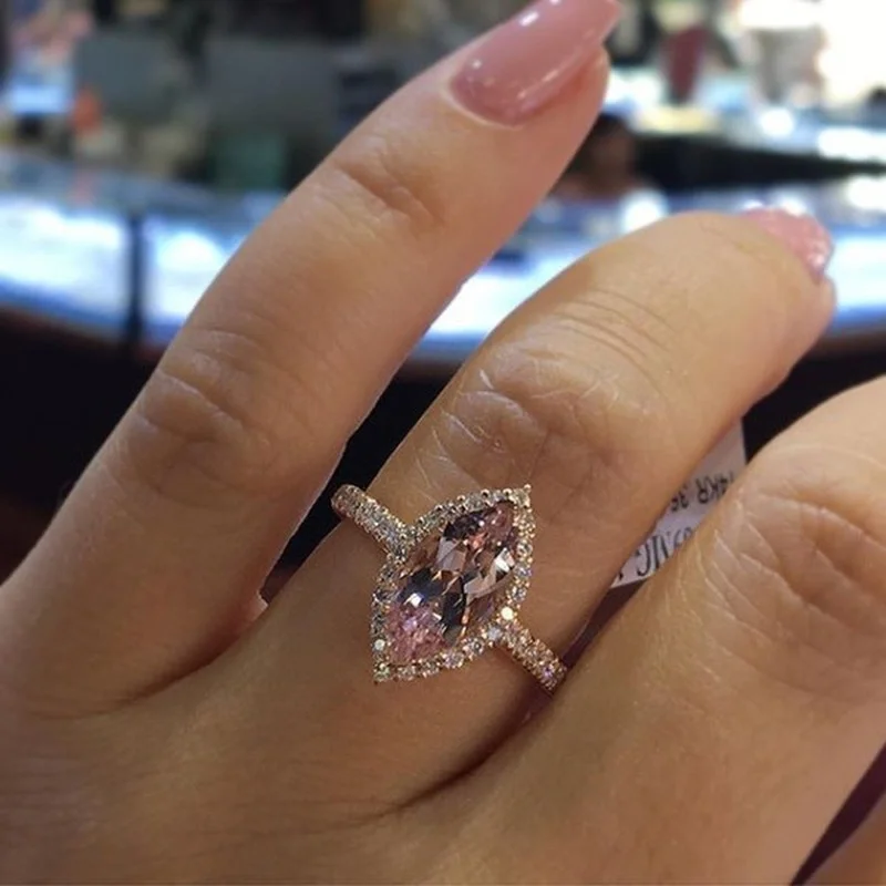 Ladies Ring Rose Gold Color Morganite Halo Rings Oval Art Deco Antique Engagement Rings Birthstone Promise Rings for Women