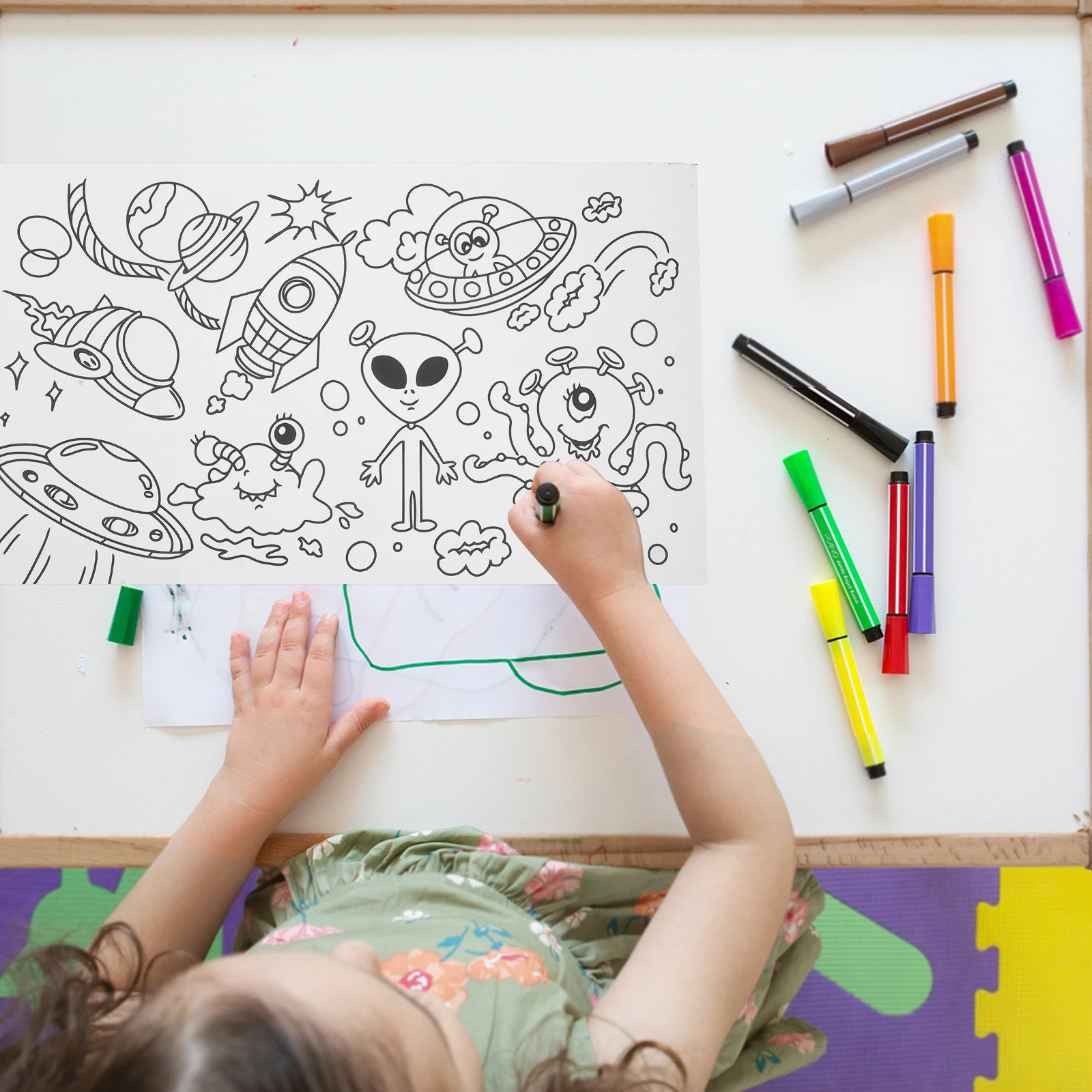 

Giant Coloring Paper Roll Kids Sticky Wall Painting Sheets Space-Themed Toddler Art Drawing Canvas Early Educational Creative